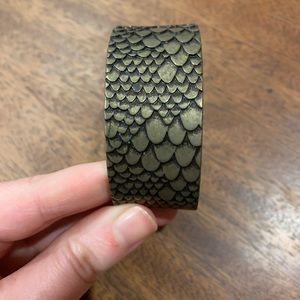 Marc by Marc Jacobs bronze dragon scale bangle